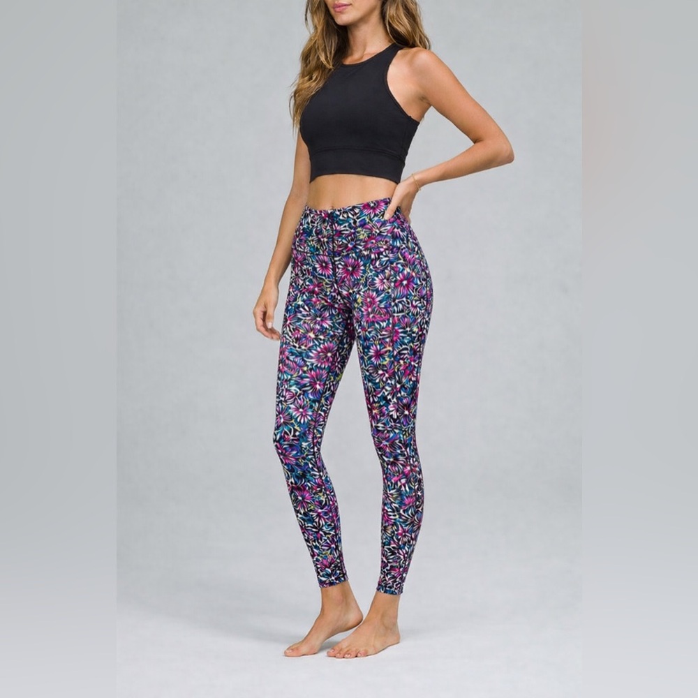 Lululemon Size 4 Base Pace High Rise 28” Floral Electric Multi Running Leggings